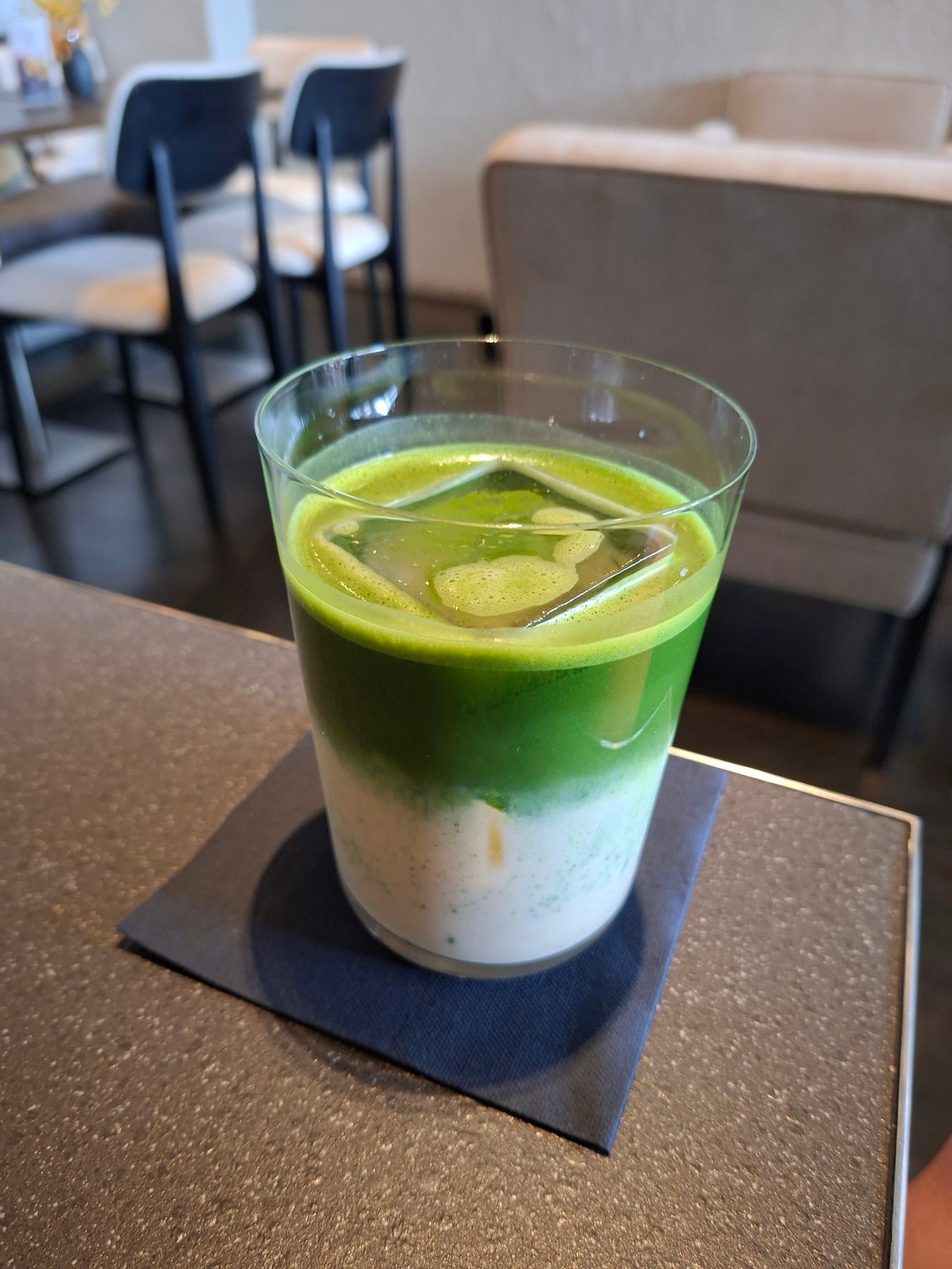 Signature Matcha Latte

Cold brewing tea brings a refreshing new way to experience it, revealing layered flavours and delicate notes